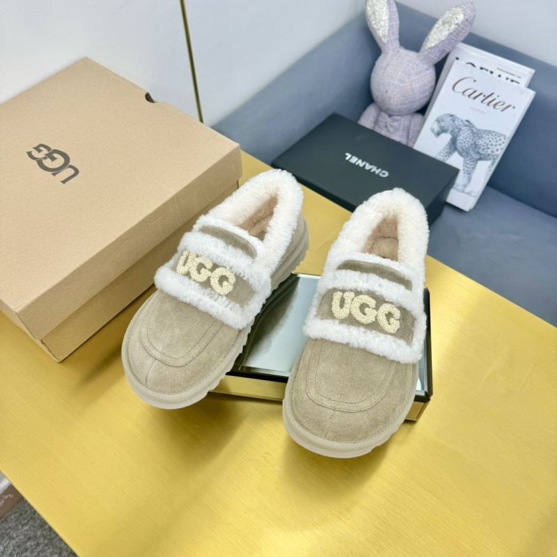 UGG Casual Shoes